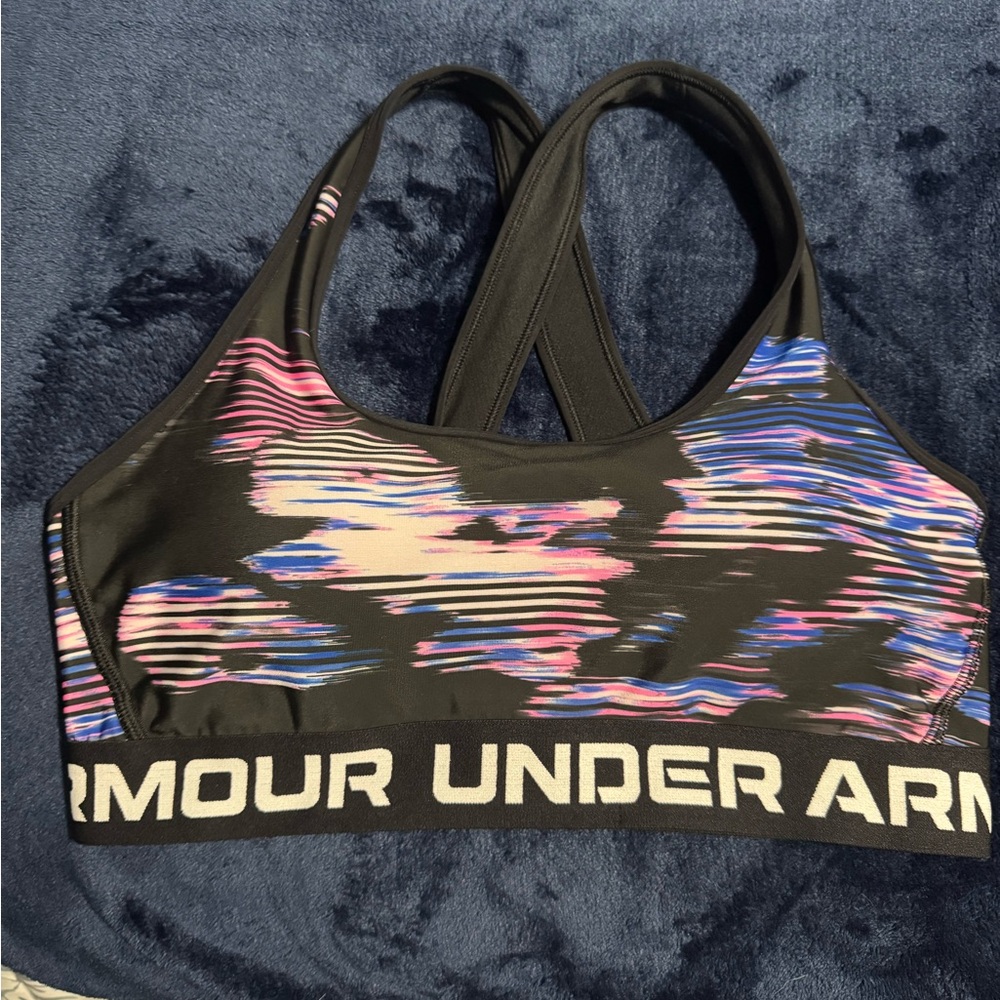 NWOT! Under Armour Women's Black and Multicolor Sports Bra